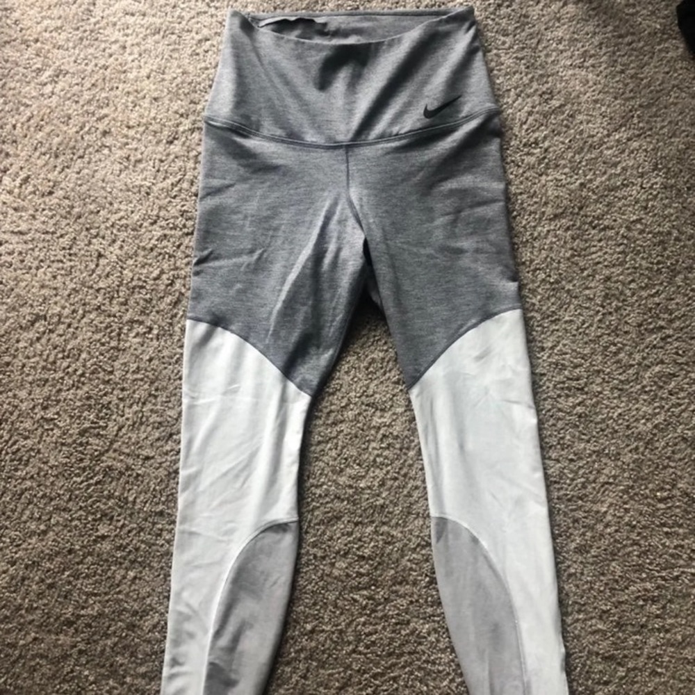 Nike Dri-Fit workout leggings